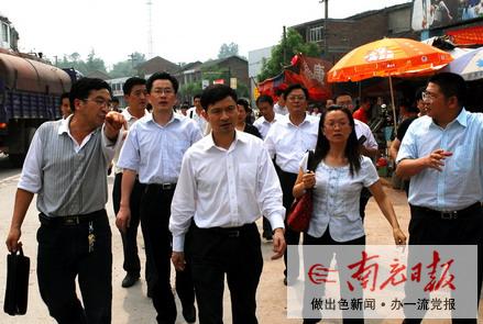 尽快修复设施  恢复生活秩序