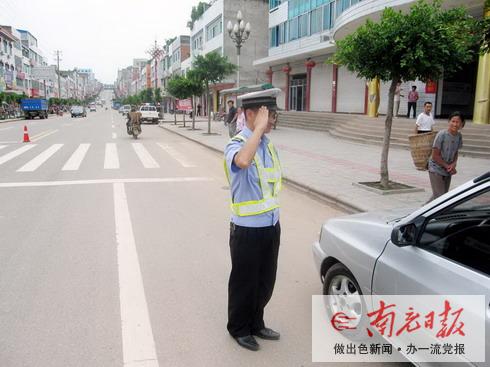 开车不系安全带被处罚