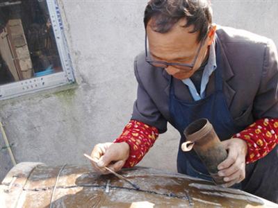 补缸补甏老手艺重出“江湖”
