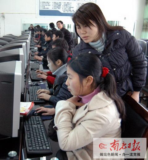 学有技能 增强创业本领