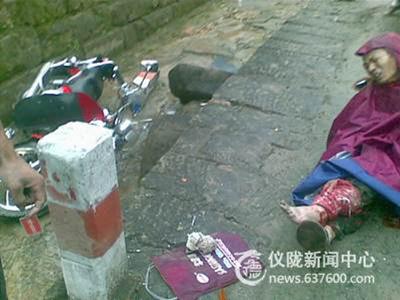 大风至马鞍路段发生一起摩托车事故