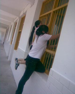 环山小学：校园环卫风景线