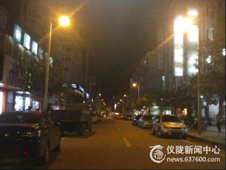 晚上车辆就可以这样摆PS吗？