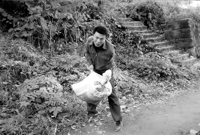 打工致残，一只胳膊八千元？