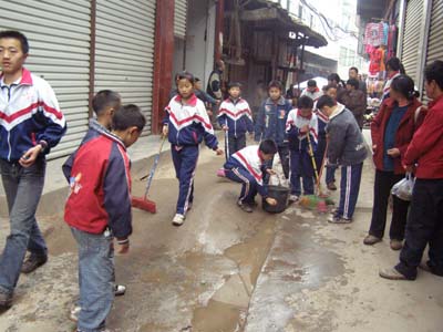 炬光小学 宣传卫生从我做起