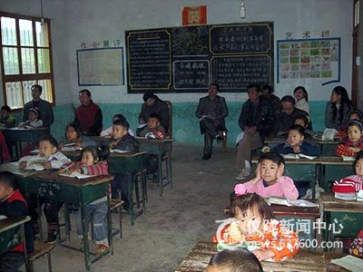 双盘小学：群策群力 携手共进
