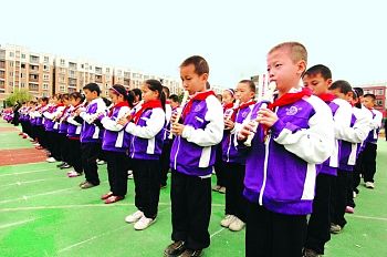 彰显个性 让学生“多元成才”