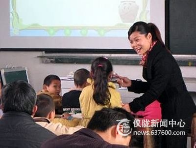仪陇县实验学校：派优秀教师 送教到乡镇