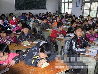 南图实验学校举办冬季安全教育讲座