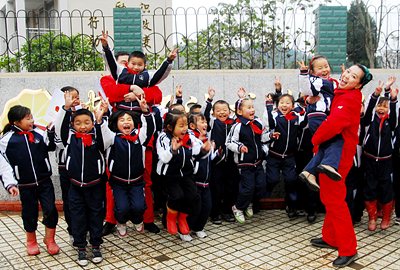 普法进校园  冬日暖融融