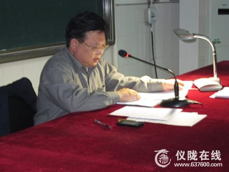 仪陇中学新政校区党总支全面部署启动基层组织建设年活动