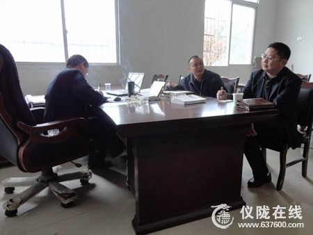 仪陇县委宣传部督察组到龙岗希望小学检查指导