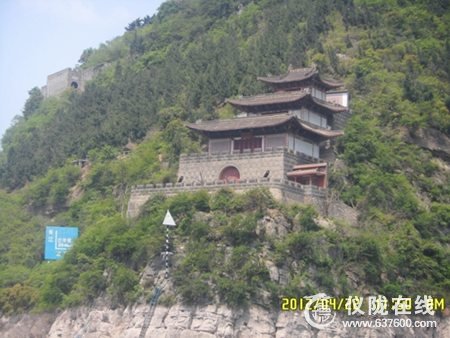 仪陇县回春小学组织青年教师到三峡考察学习