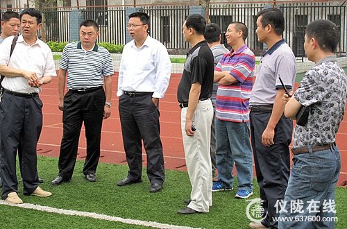 郭宗海赴马鞍中学考察香港援建项目