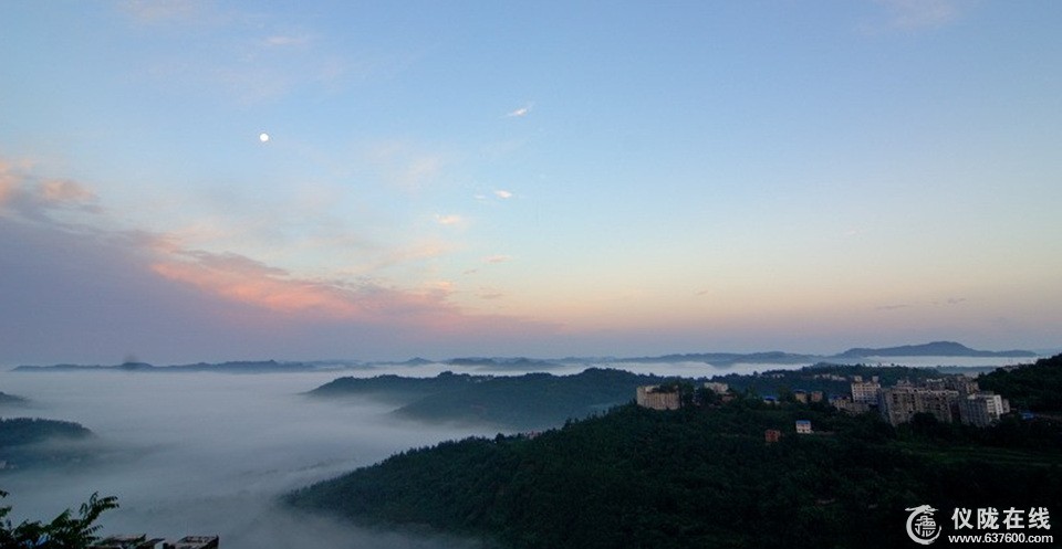 通过摄影者镜头我们看看仪陇金城