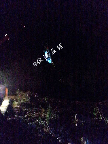 仪陇县双盘乡13日晚发生一起交通事故