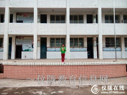 珍爱生命，拒乘“黑车”——新小安全出行教育在行动