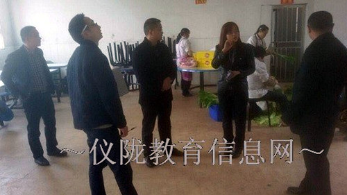 马鞍市场监督管理所前往石佛小学检查学校食品卫生工作