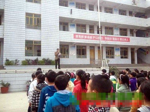 二道小学成功开展春季传染病预防知识讲座