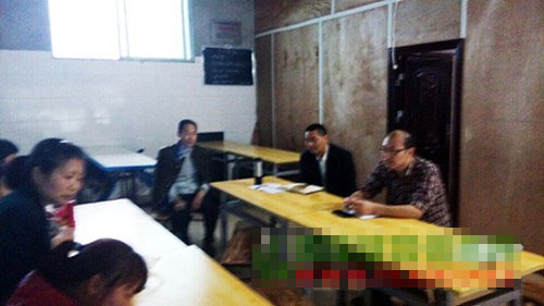 秋垭小学开展食堂从业人员培训