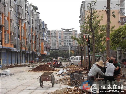 锦弘苑二期步行街改造结束