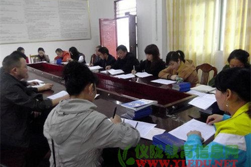 永乐小学召开毕业班质量推进会