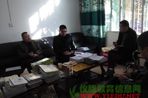 常规抽查：挖掘管理亮点 提高教学质量