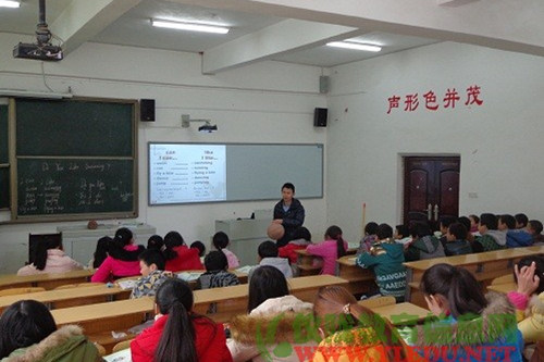 龙岗希望小学开展英语骨干教师献课活动