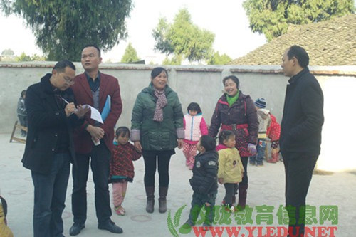 县教育局深入柳垭镇民办教学点调研