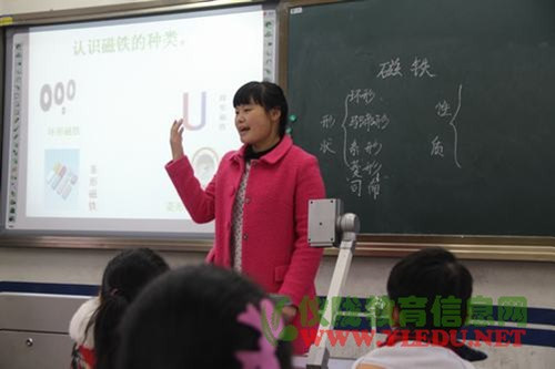 滨江小学迎接区“三课”复评活动