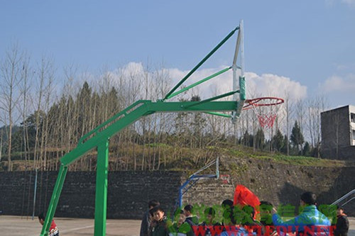 保平小学：乡村学校少年宫正在建设中