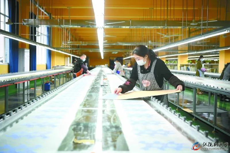 仪陇县：部门搭桥解决用工难求职难