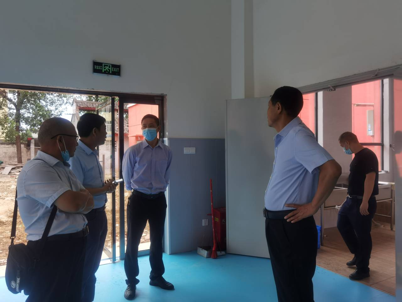 仪陇特校迎接片区教育督导组对开学工作的检查